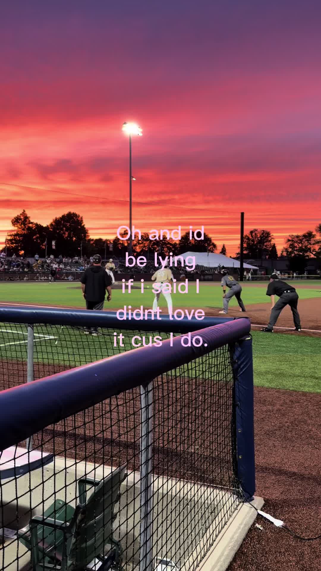 @Katy | Sports Reporter