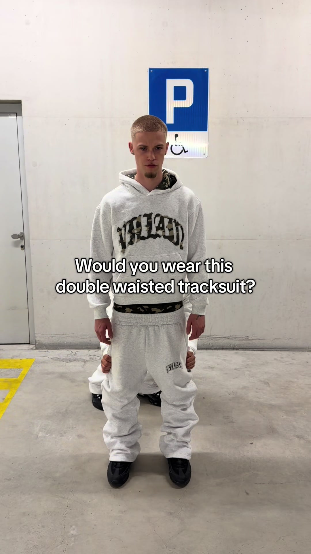 @VILLAIN
