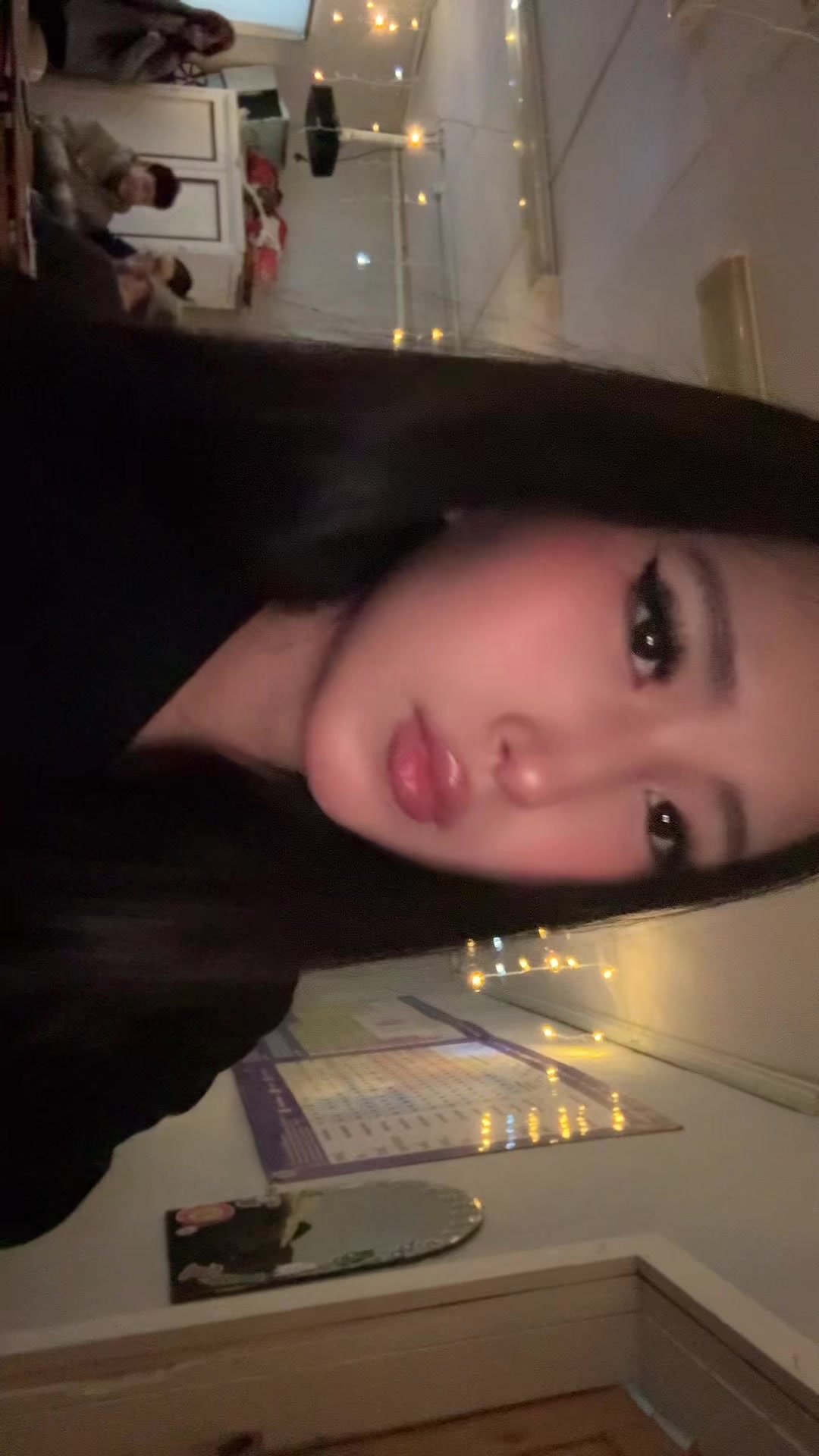 @savv🧁📀🎞️🍨🦢