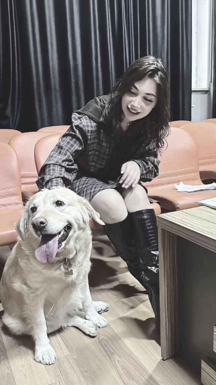 @Əli yox eli