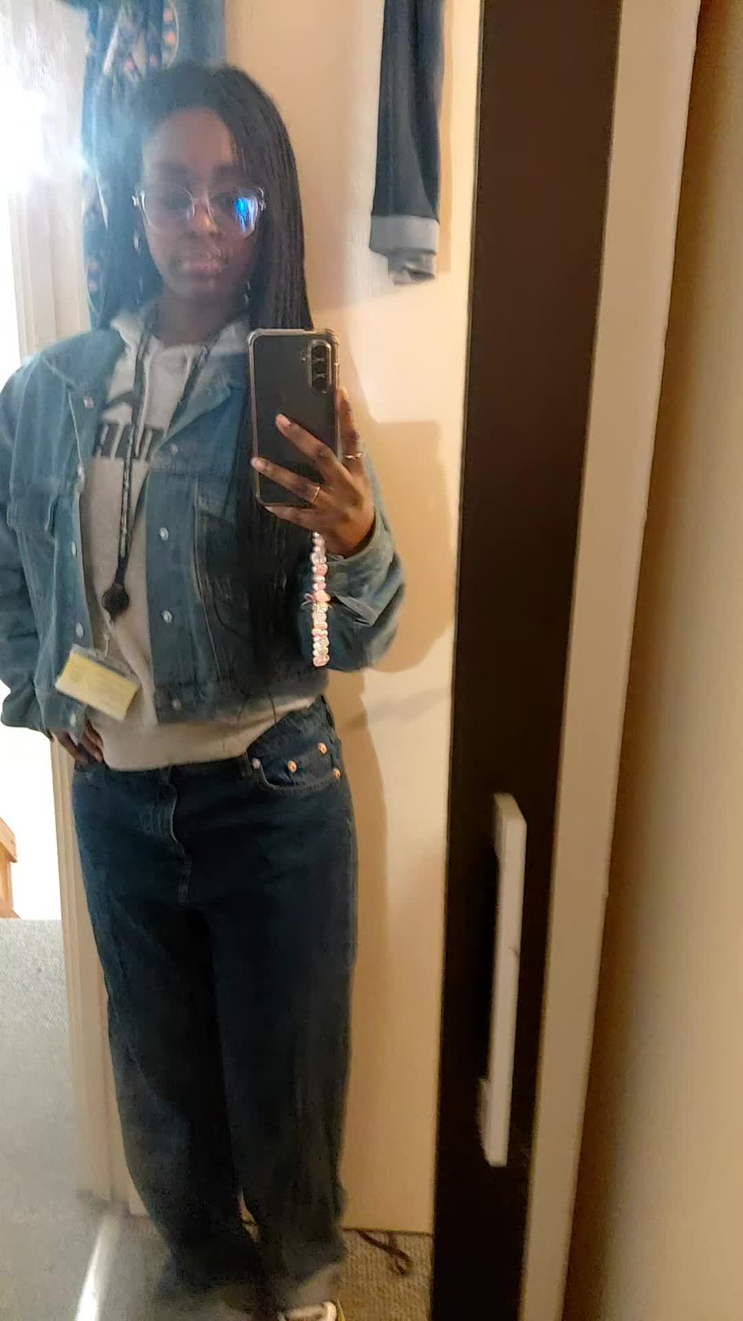 @Oyin 💫
