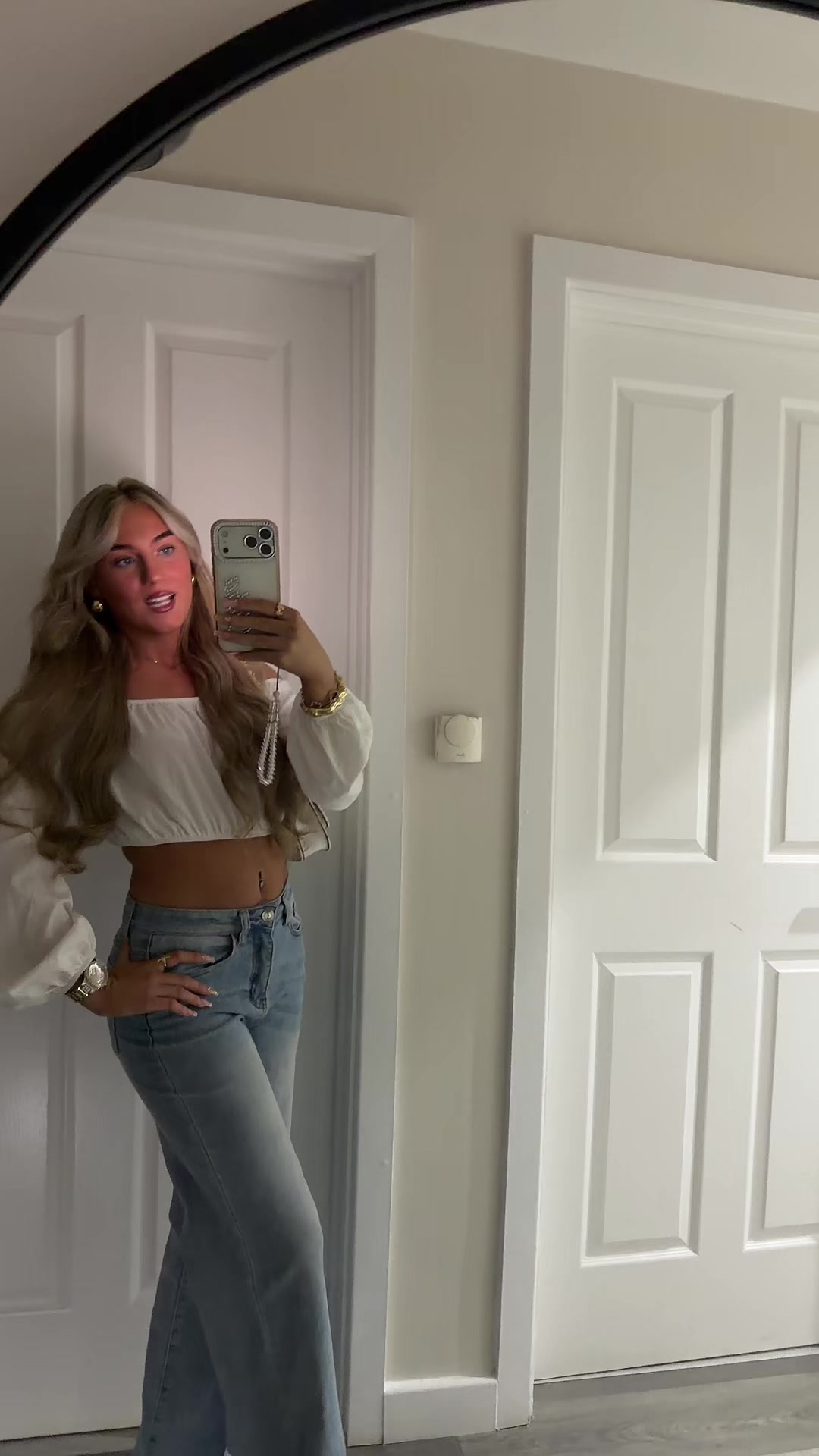 @elisha_xo