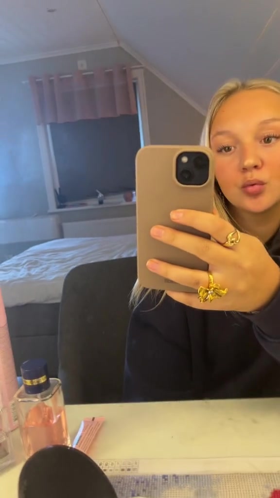 @Melizia🥂💕