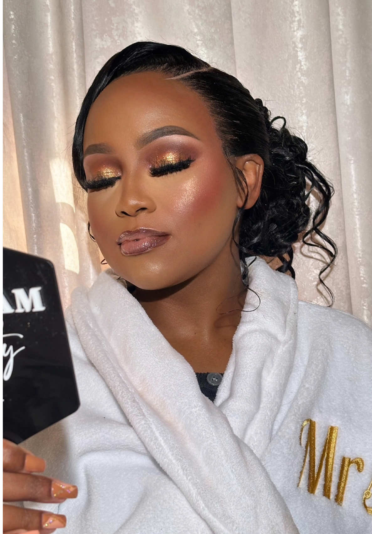 @Zeesglam_