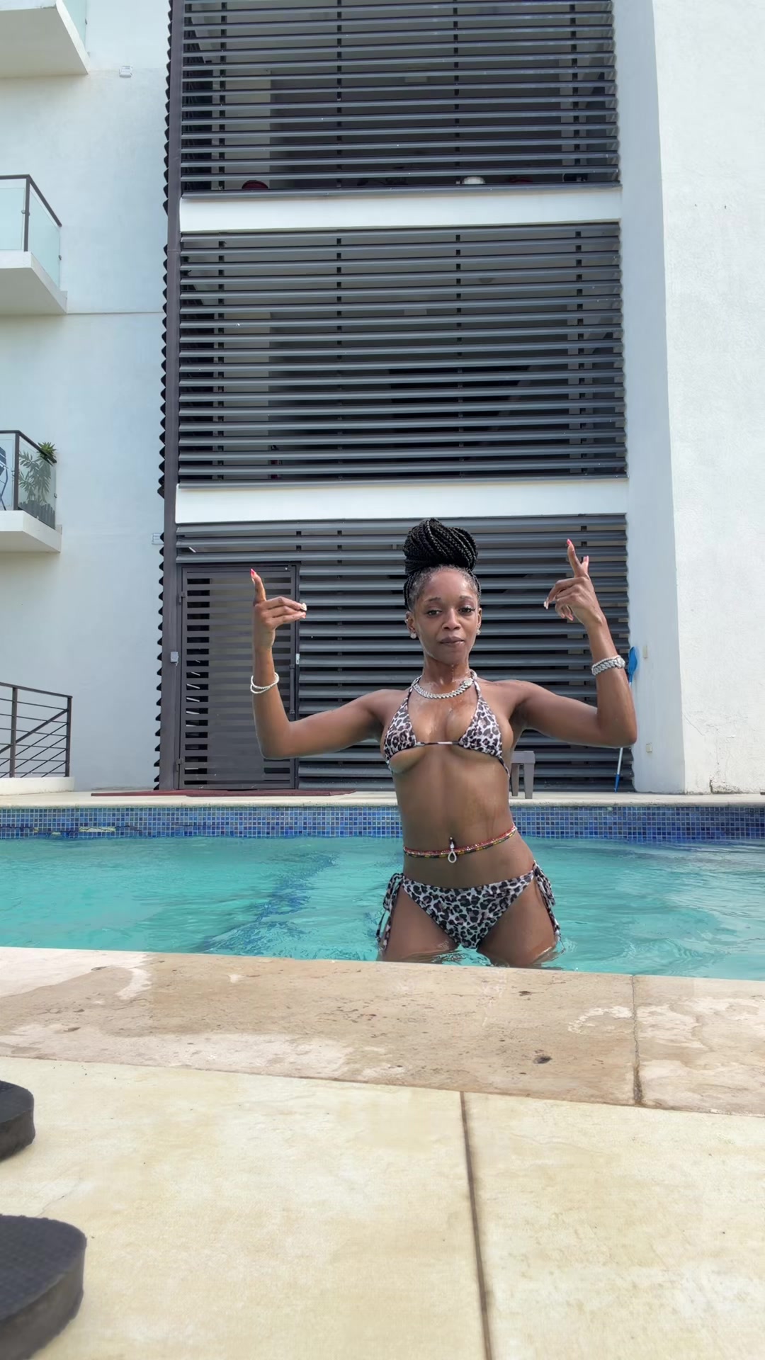 @Miss Londonnn