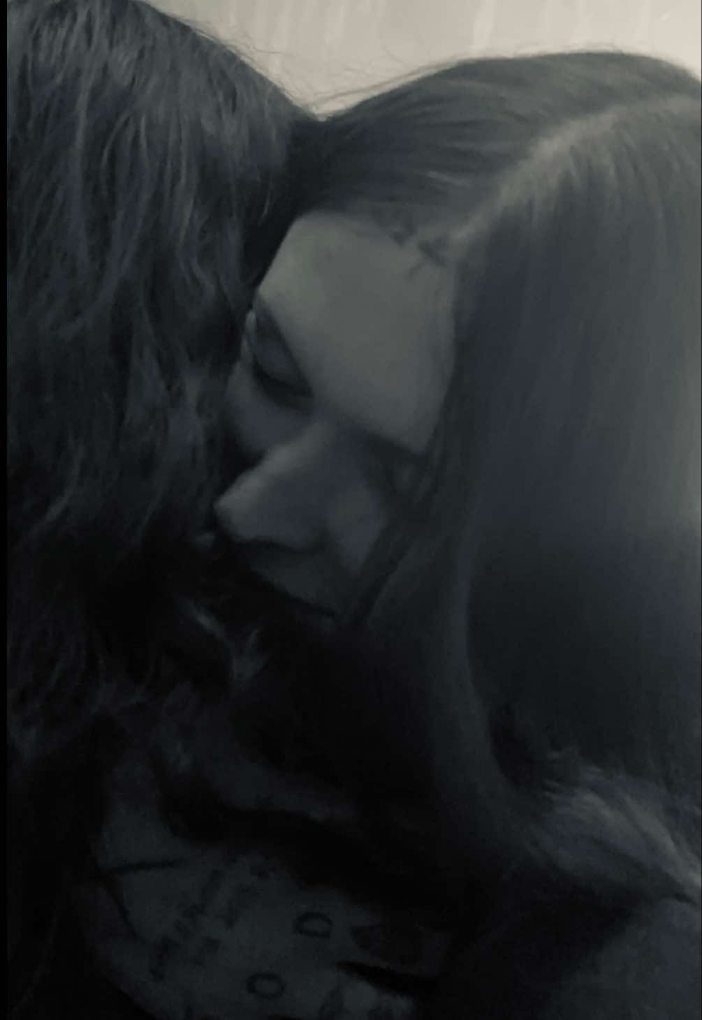 @lily ♪ ༘⋆