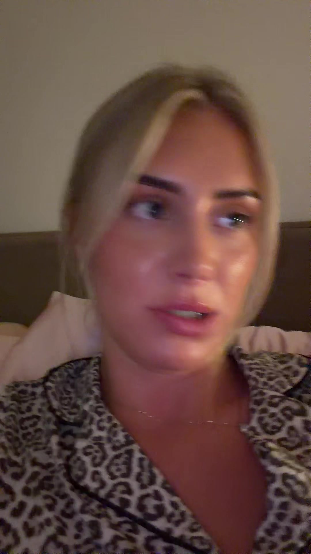 @flatwhiteasherbuv
