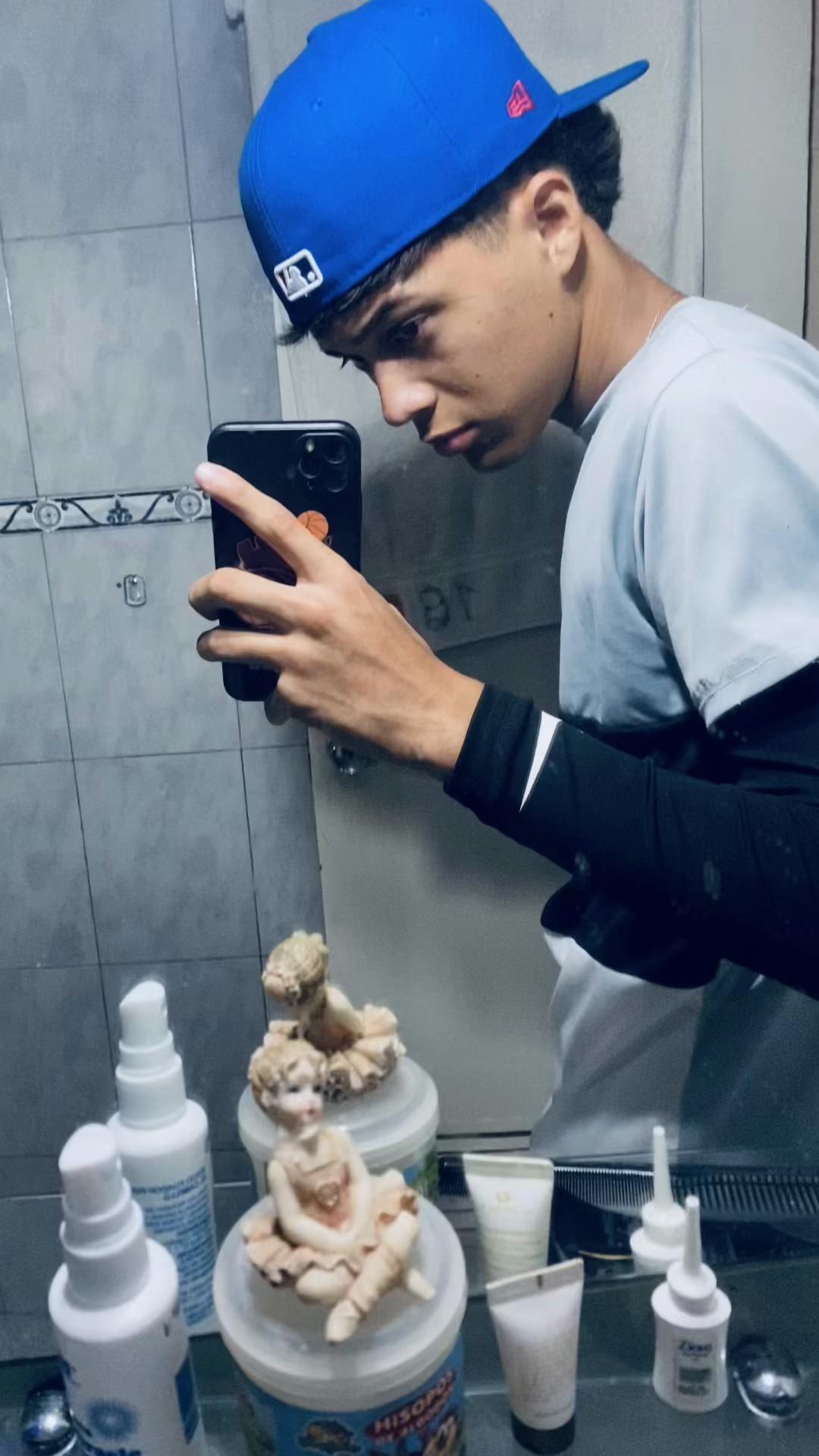 @Romixx