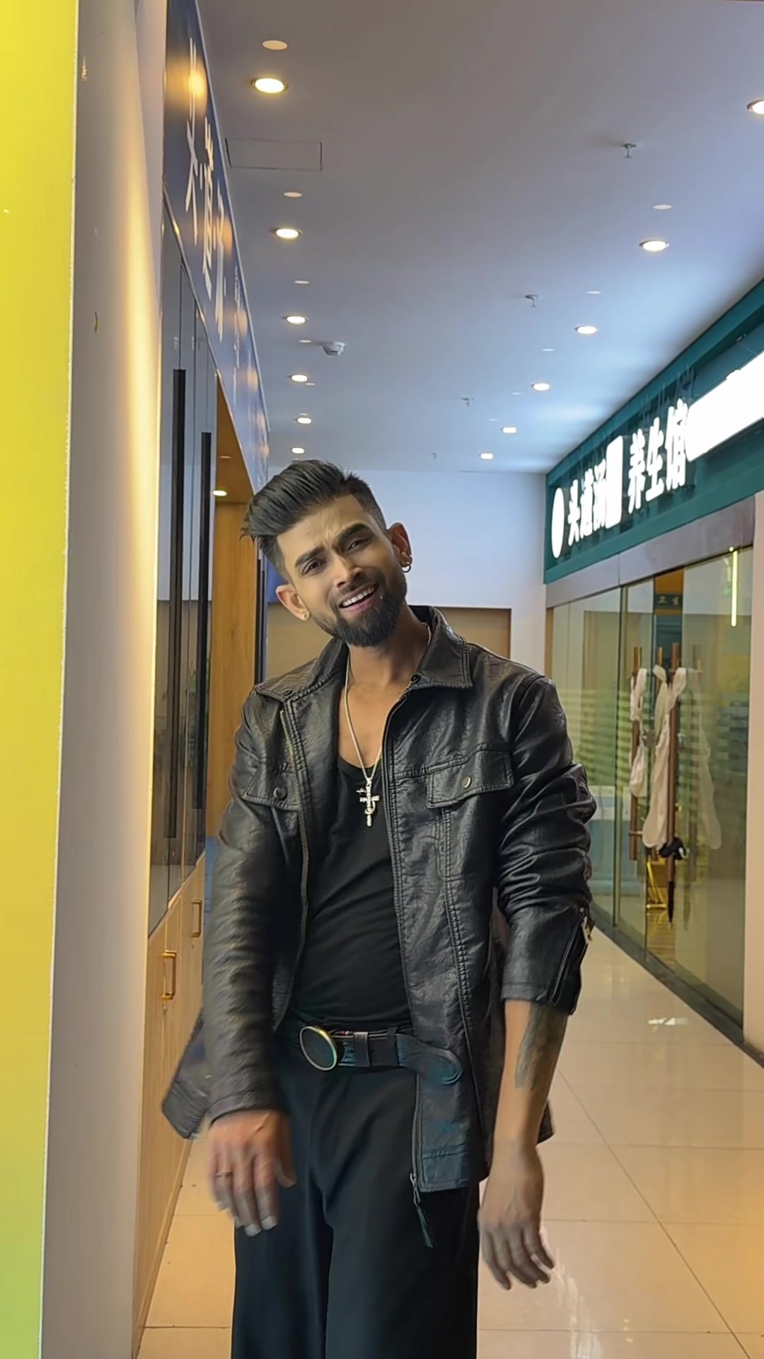 @Mr_Aryan🇳🇵🇨🇳