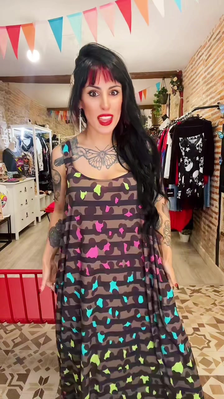 @Artistinta