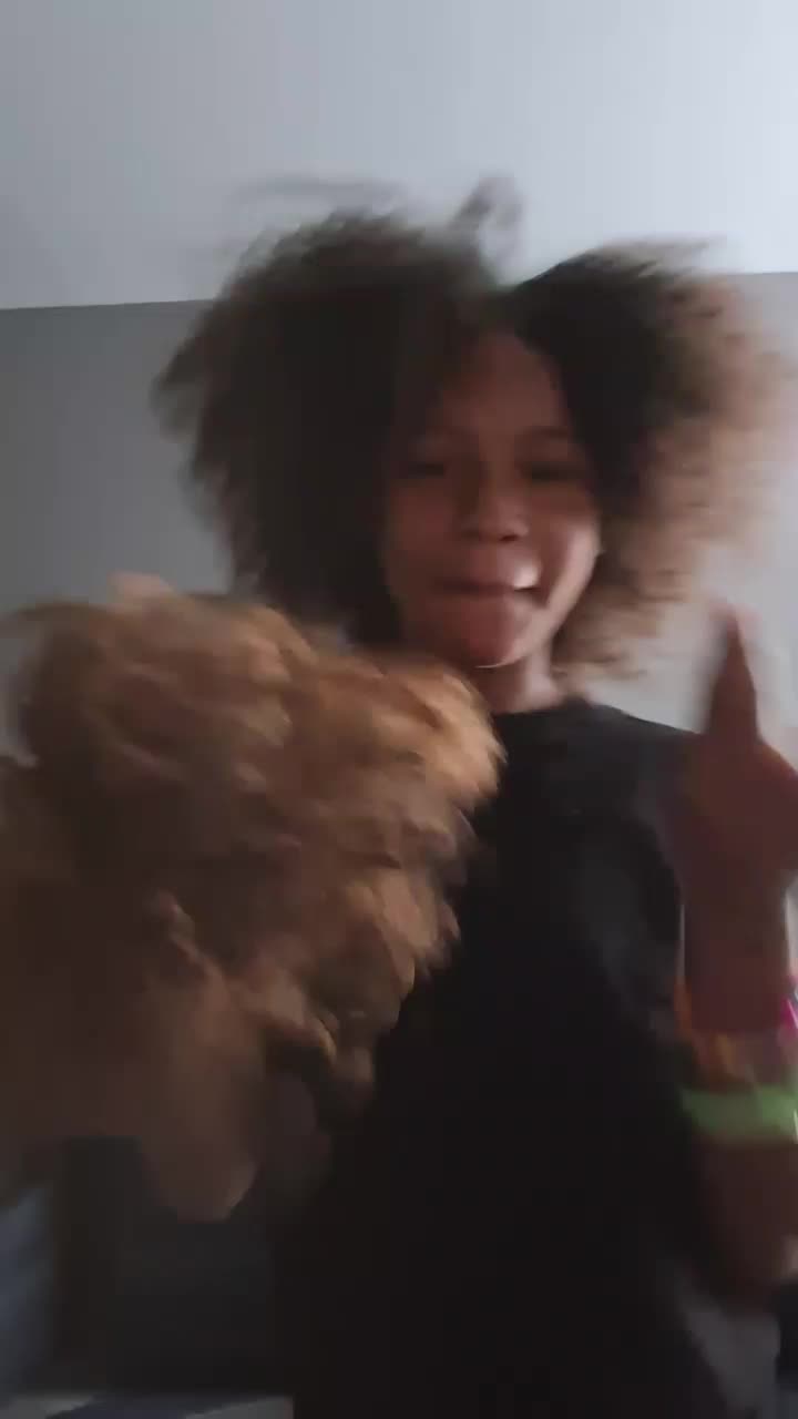 @THEEONLYRAYNEE