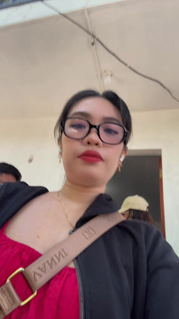 @Myrnabayronshop