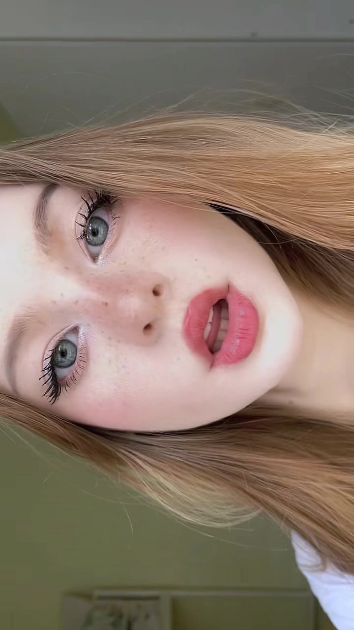 @LilyMillie