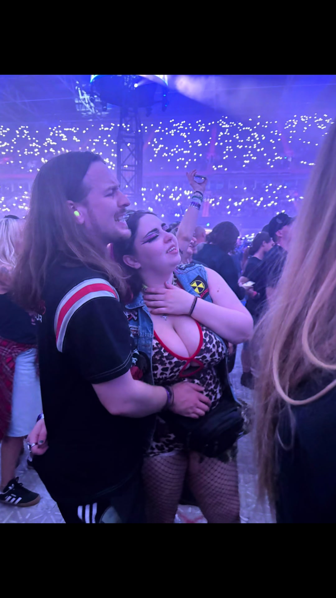 @Lily _Cooze_Xx