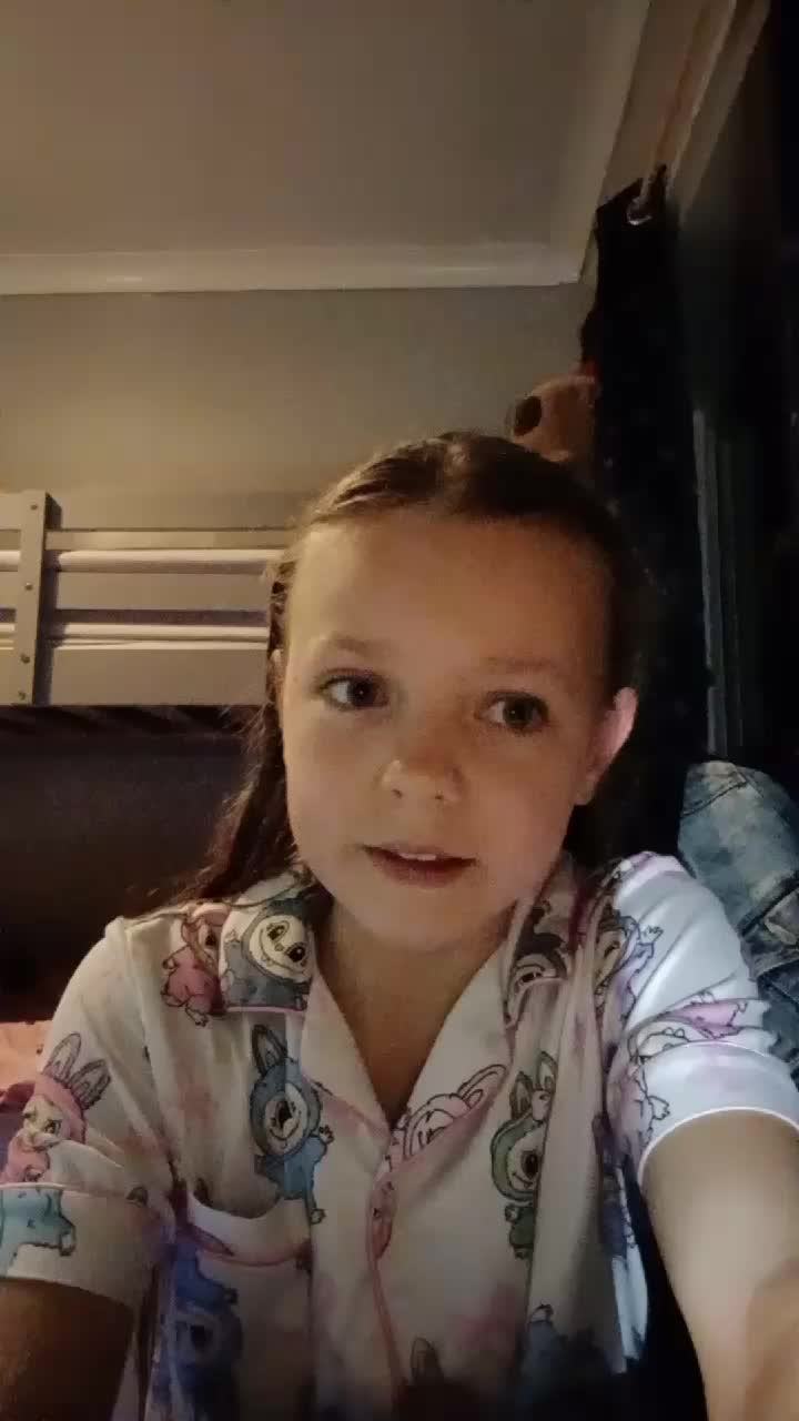@AdorbsMai