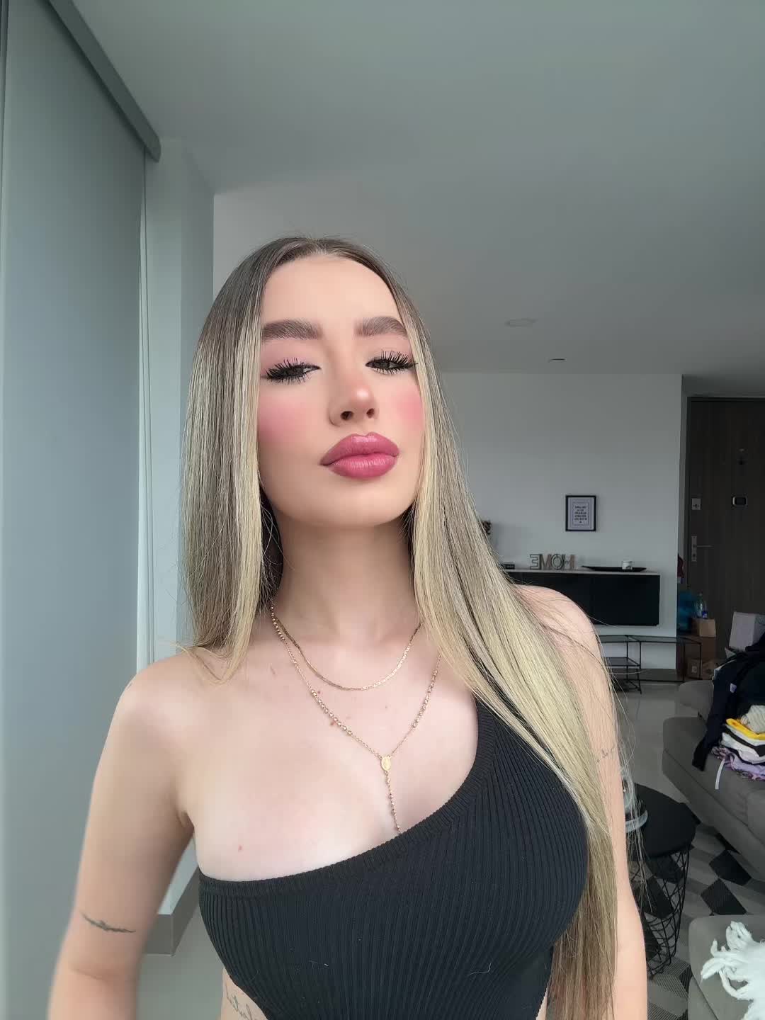 @Isabella Garcia O