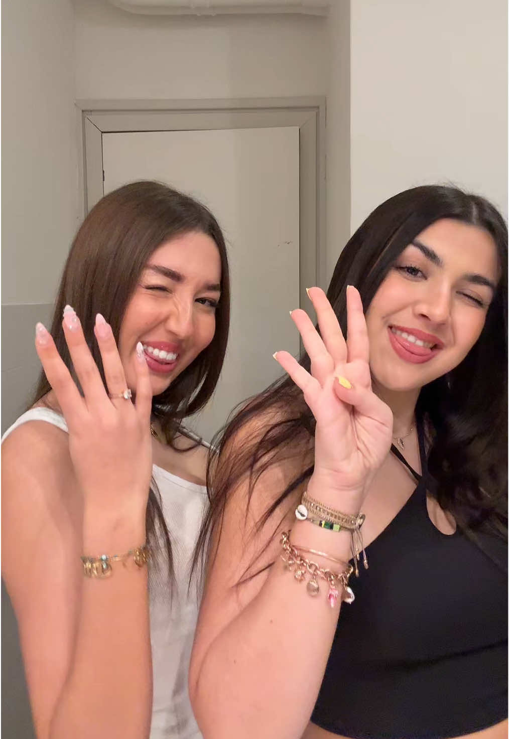 @LV