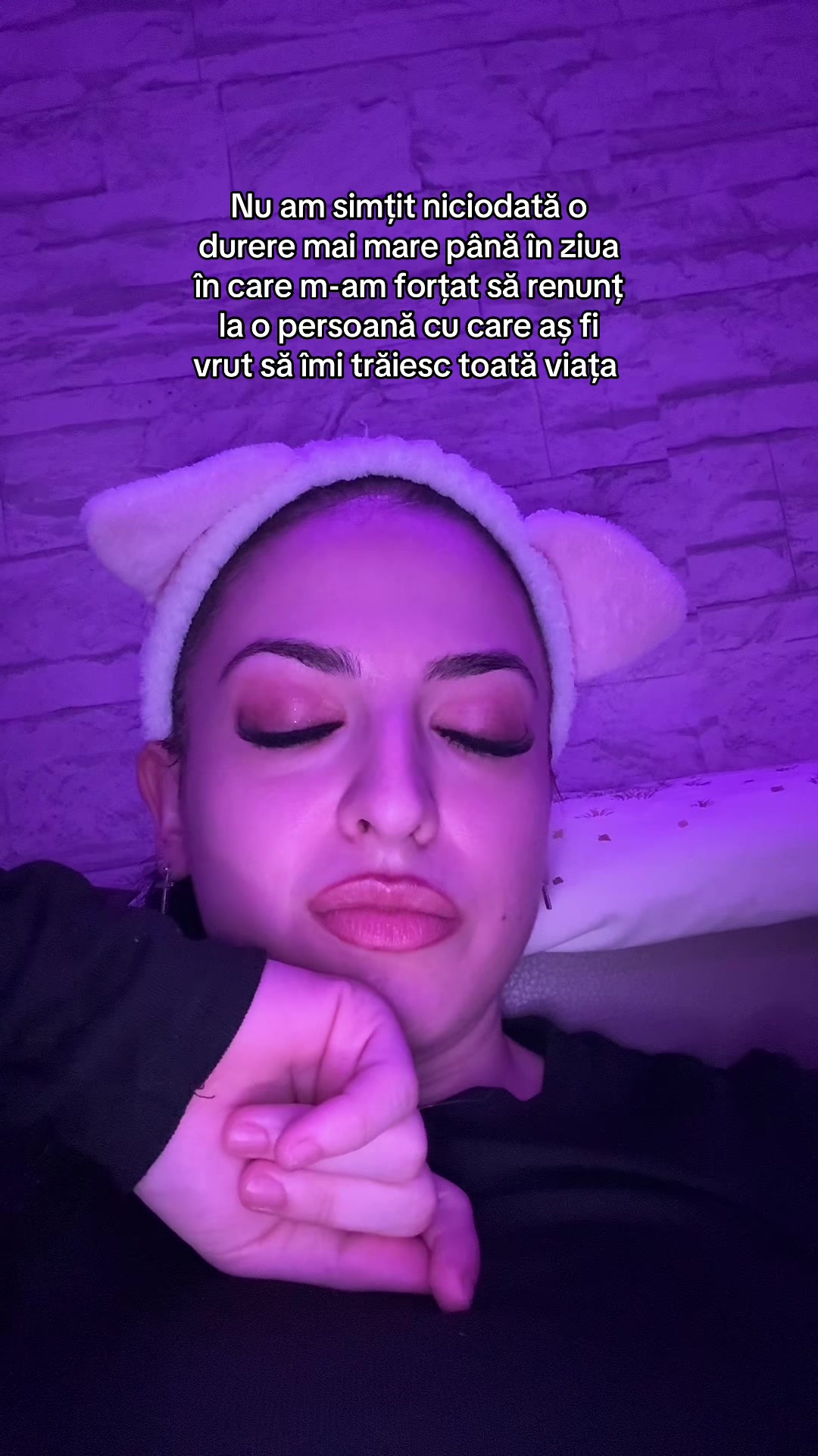 @&bull;𝐀𝐋𝐄𝐗𝐀𝐍𝐃𝐑𝐀 𝐕&bull;