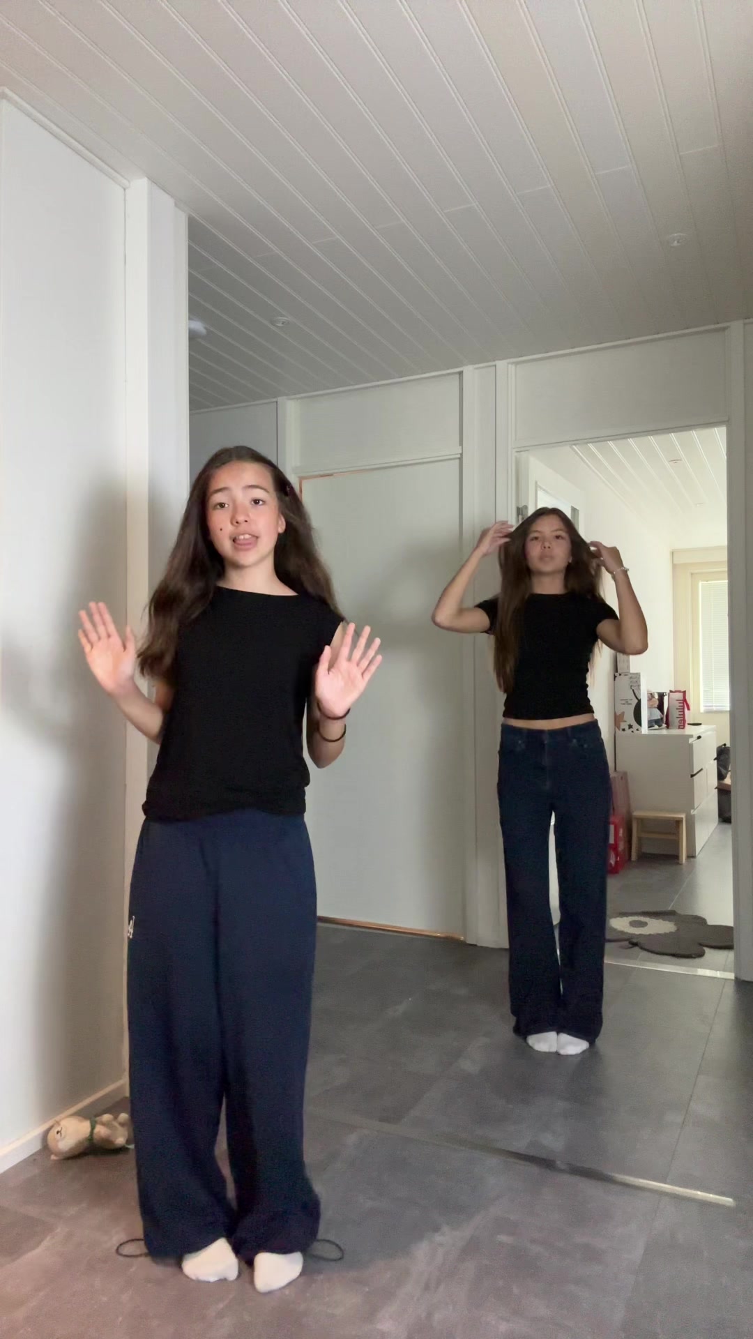 @Maia + Liana🇯🇵🇫🇮