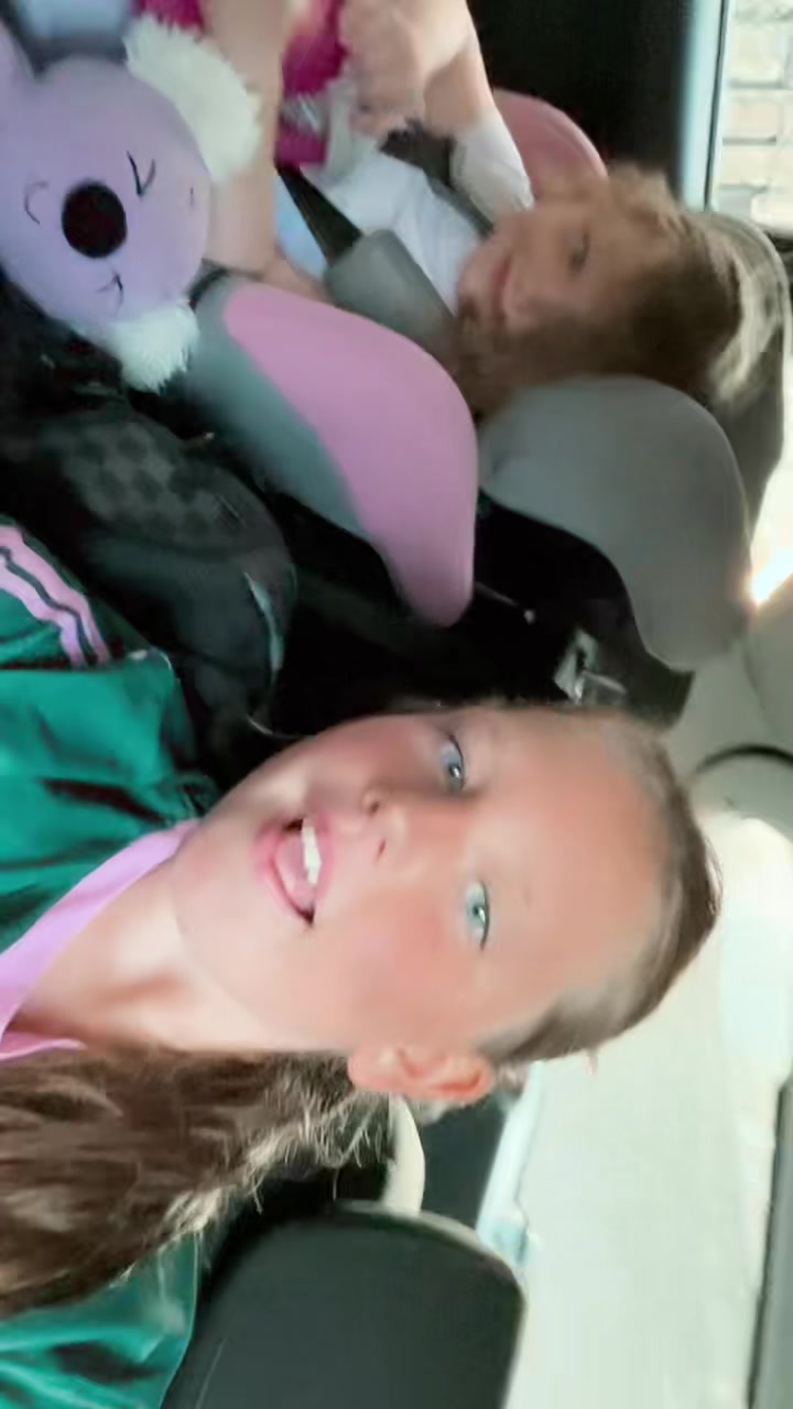 @ᥫ᭡Gracie may ᥫ᭡
