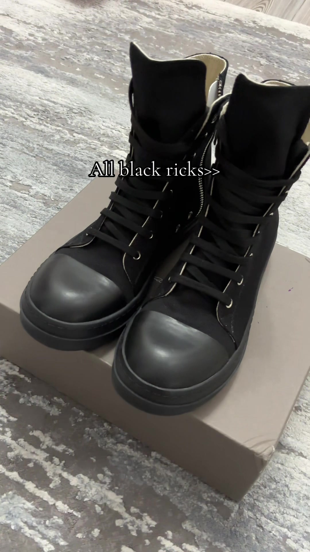 @hobbsfinds