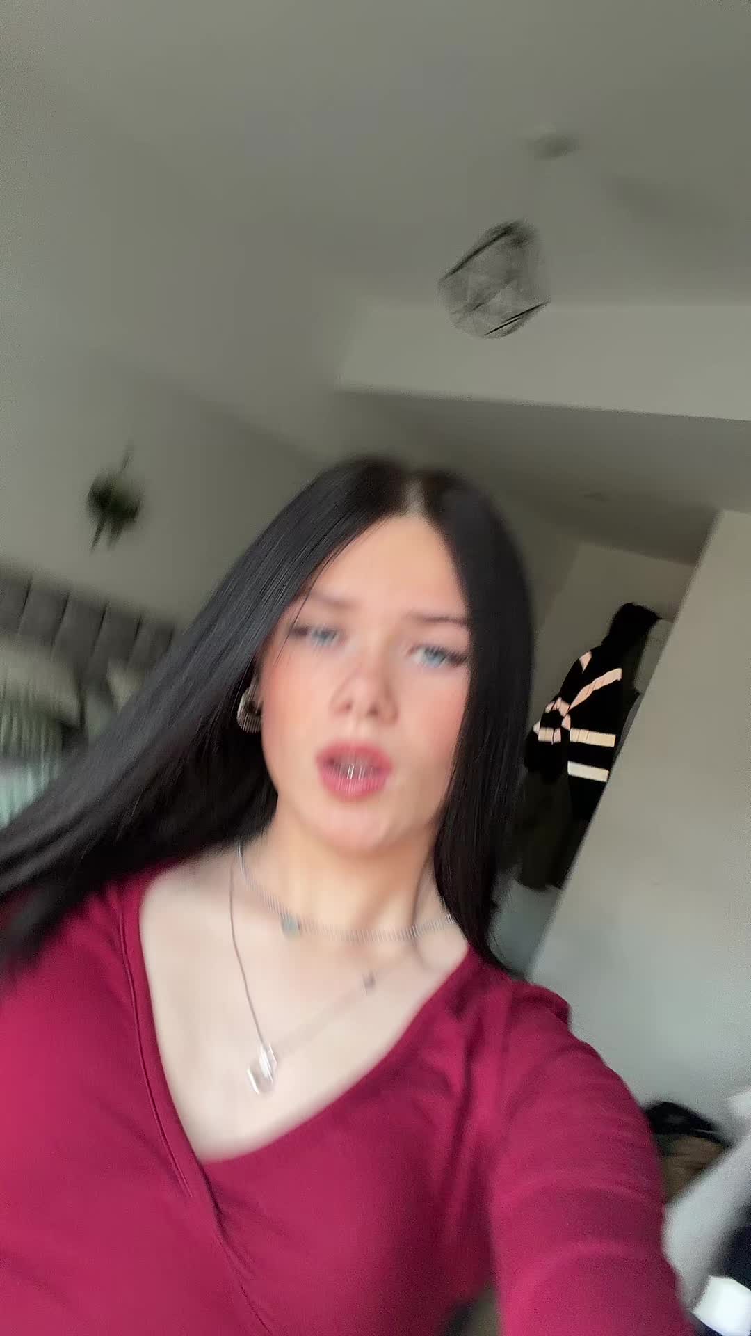 @Sophia🧸💫