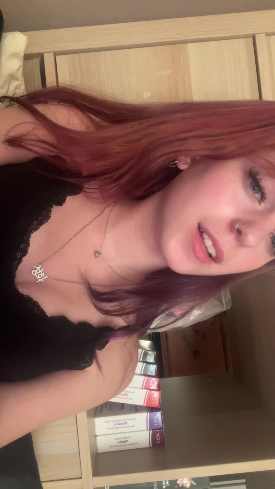 @elly ⍟ 🤍