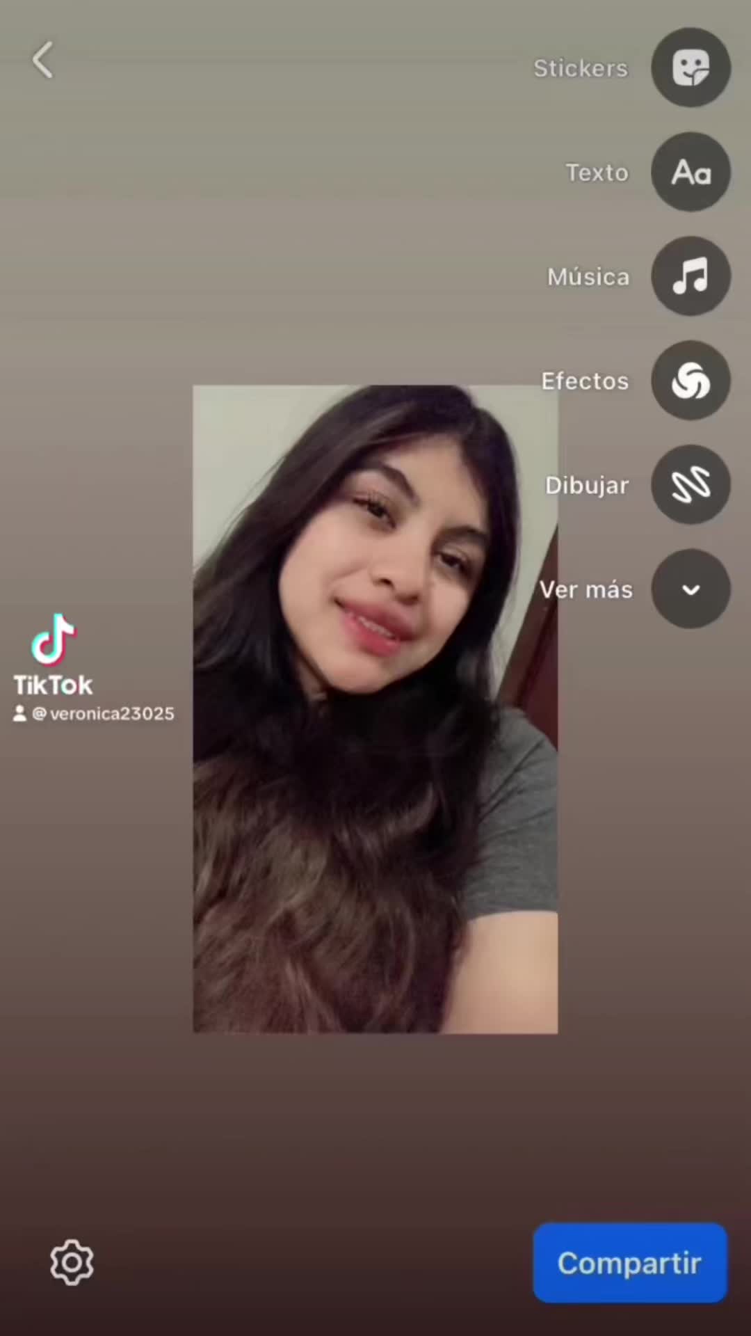 @Veronica23