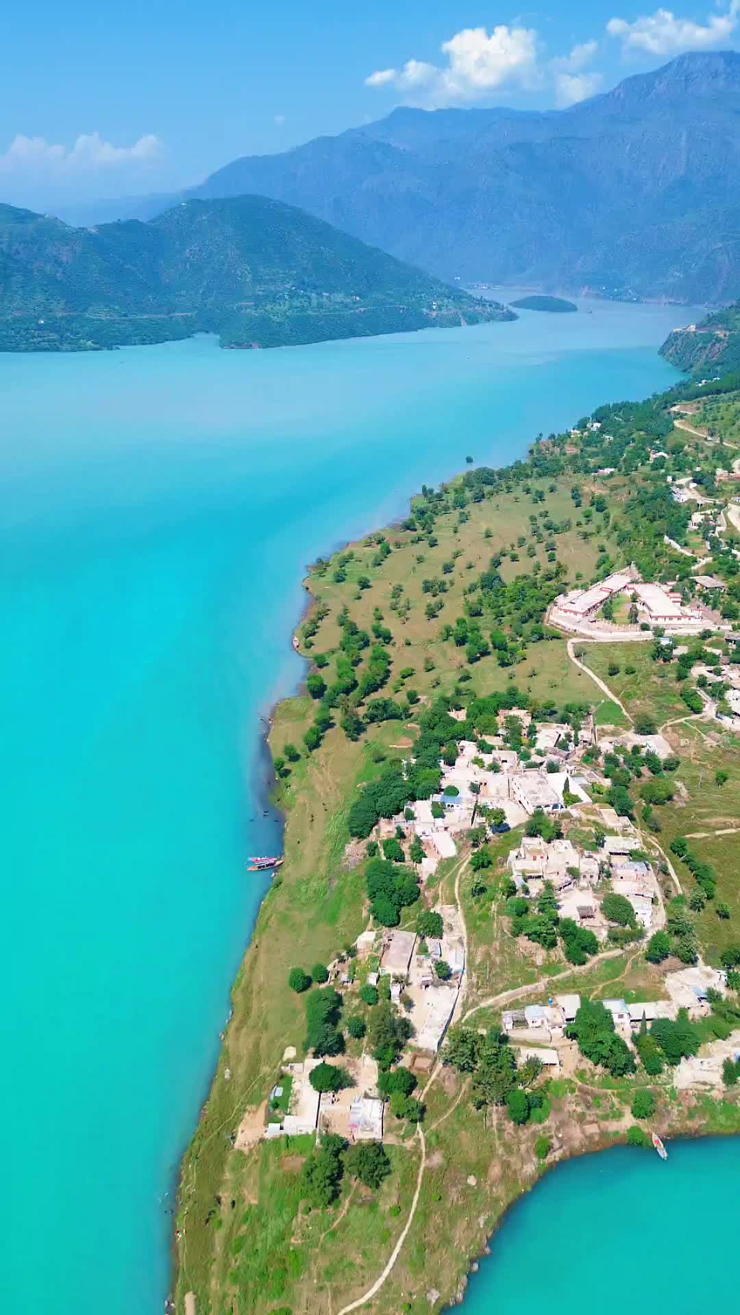 @Ewaaj Khan 🇵🇰