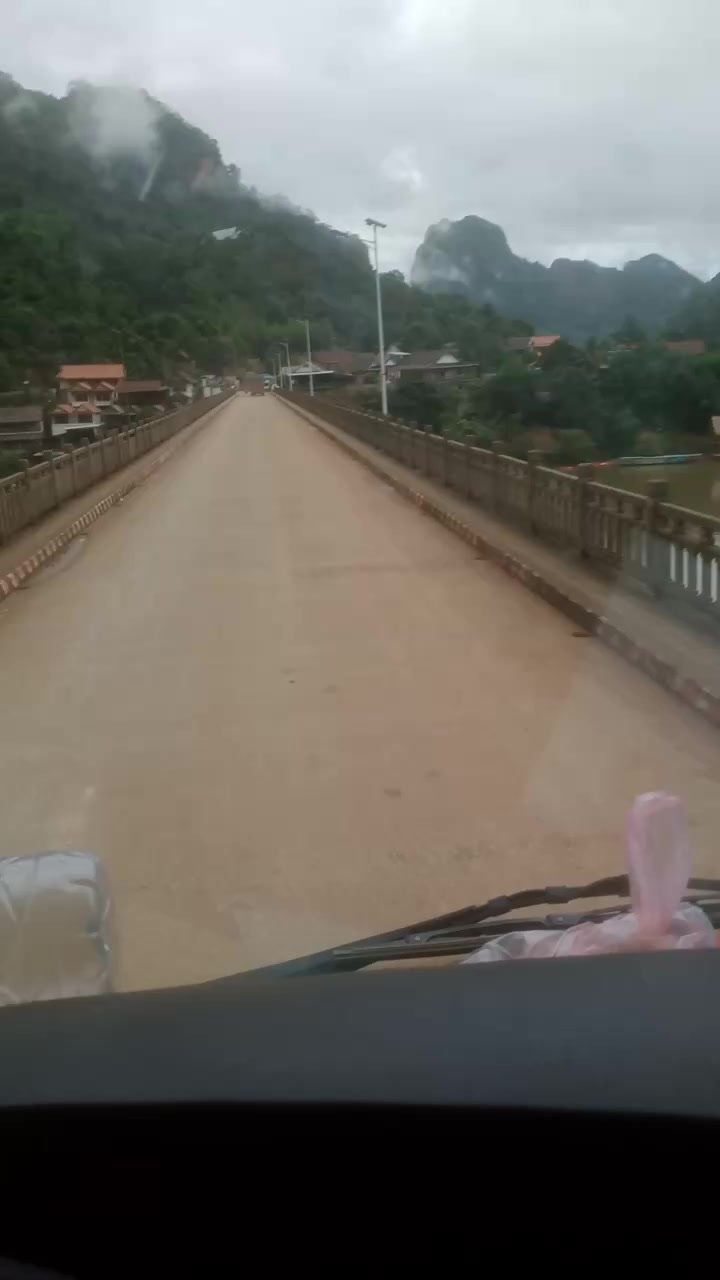 @ເລ້" 22ລໍ້ໄຊຍະບູລີ🇱🇦
