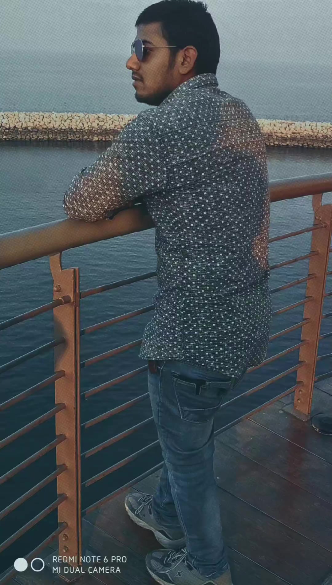 @P♥️k♥️raj Chauhan