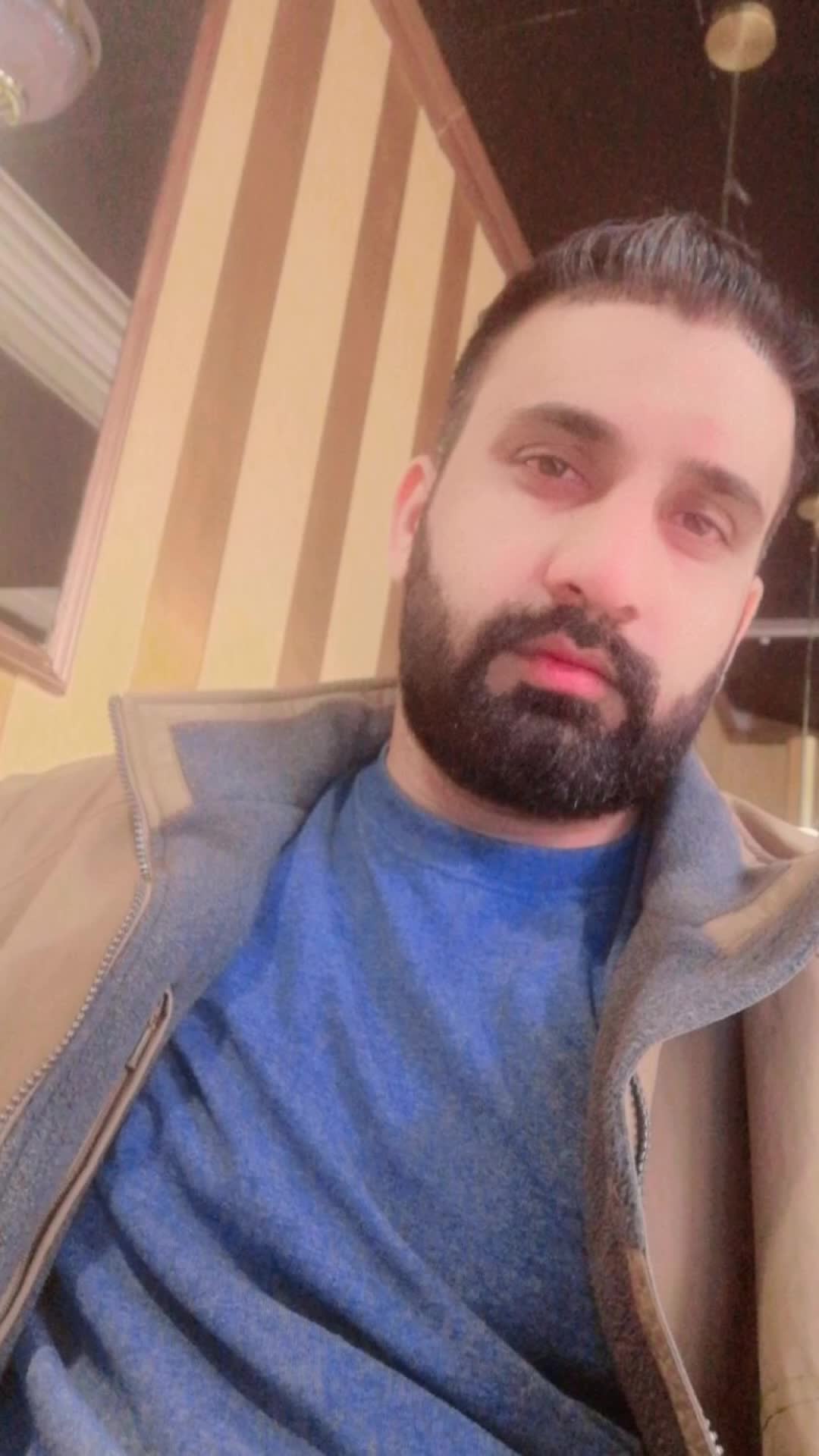 @&Acirc;li &Acirc;rain🇵🇰✈️🇨🇦