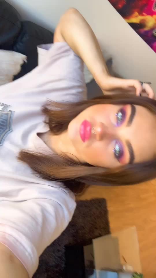 @Queefqueen