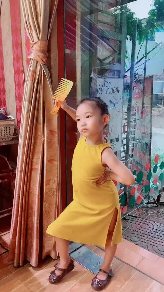 @H&agrave; Vũ