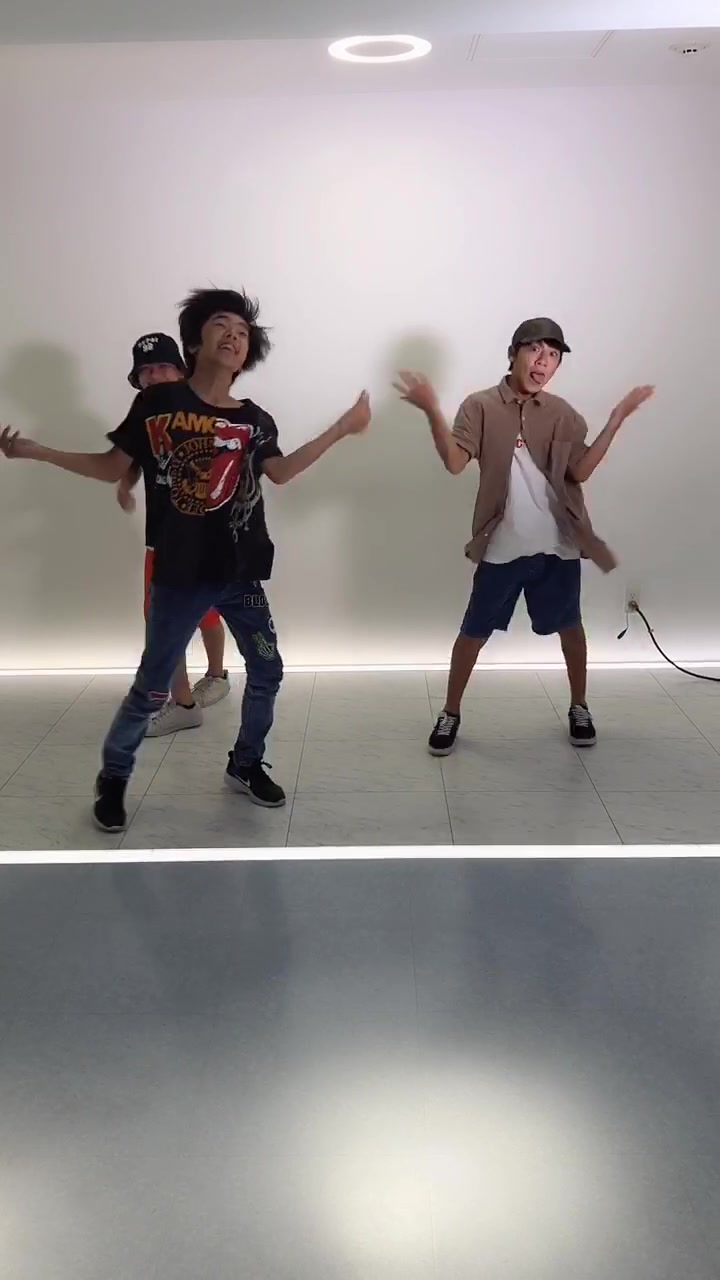 @ツキノ裏調査隊