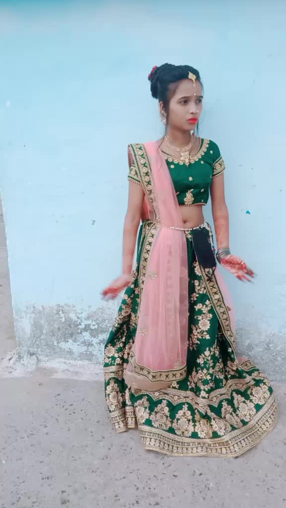 @cute Riya kewat😇😎
