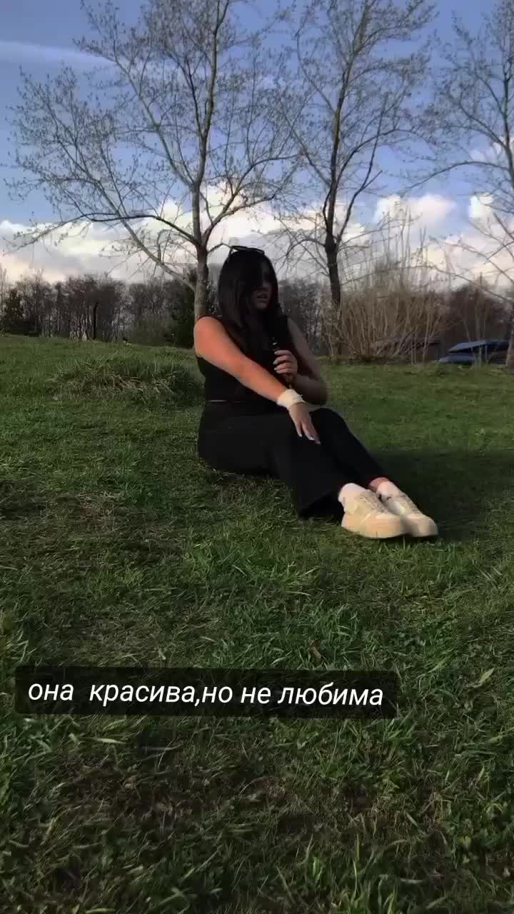 @serrova_