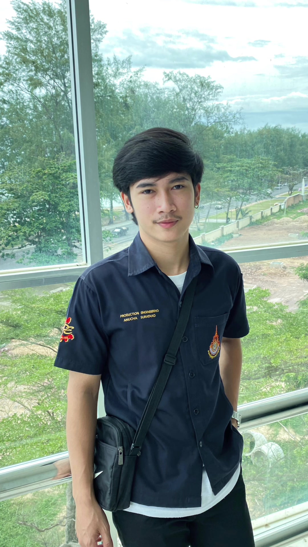 @โอมเพี้ยง