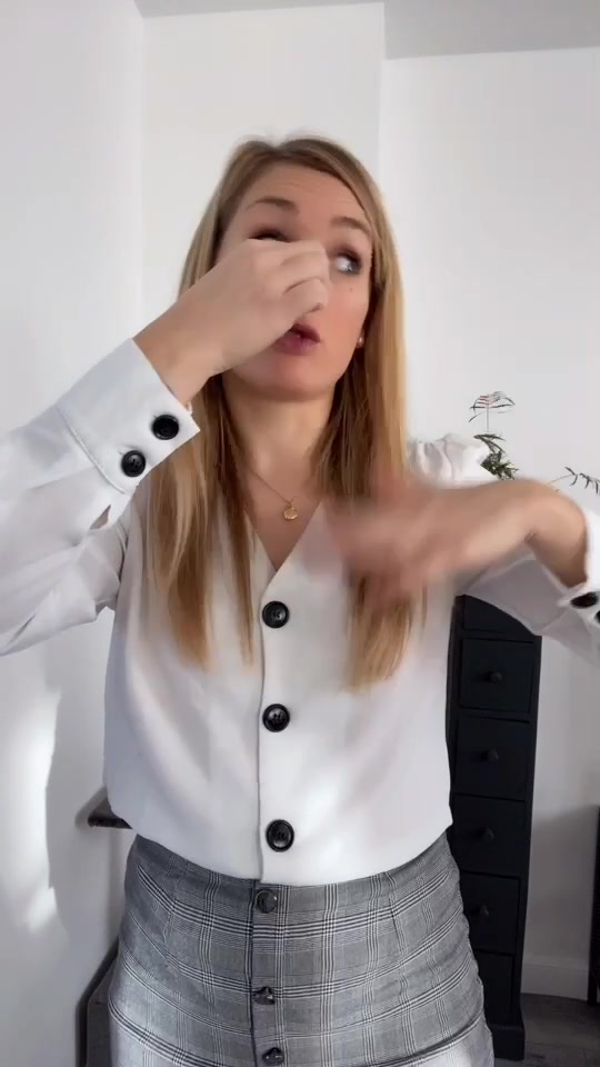 @Alina F