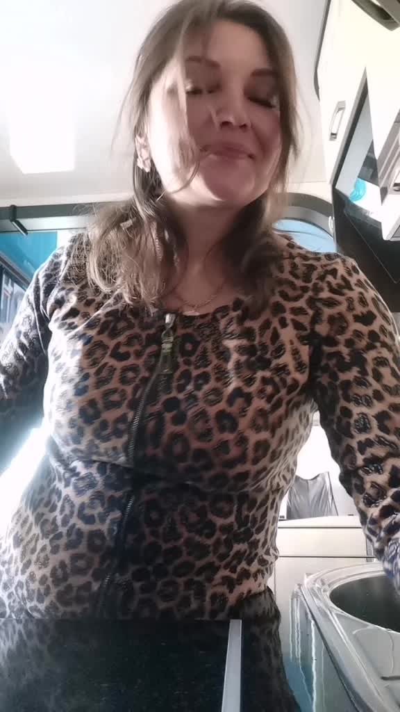 @Елена