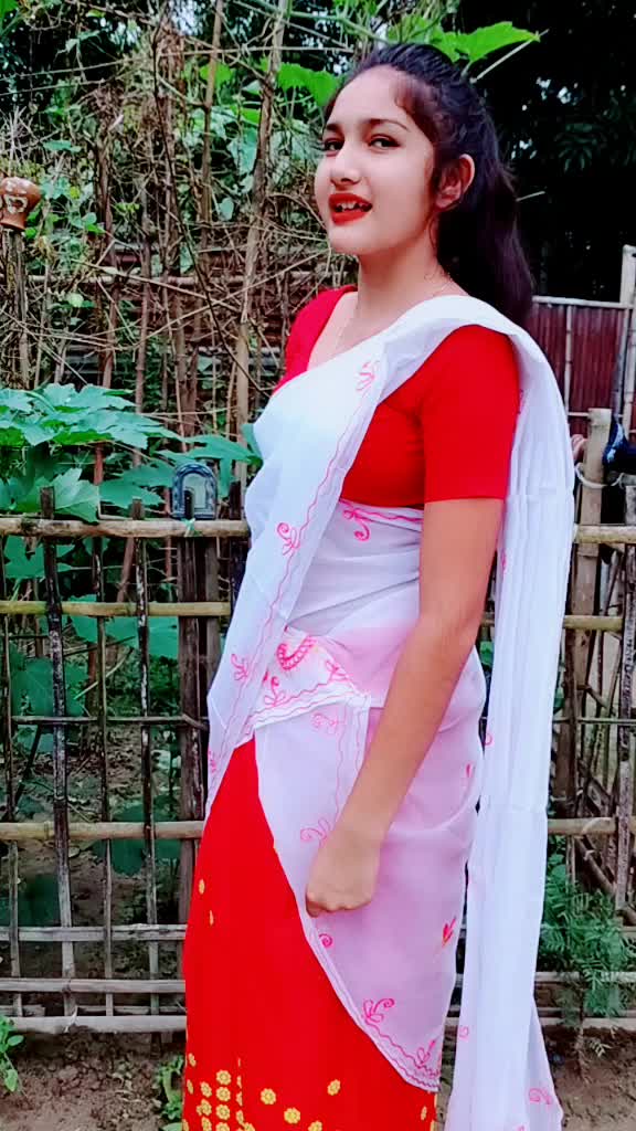 @gitu moni Deka 123
