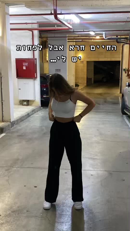 @liiiza