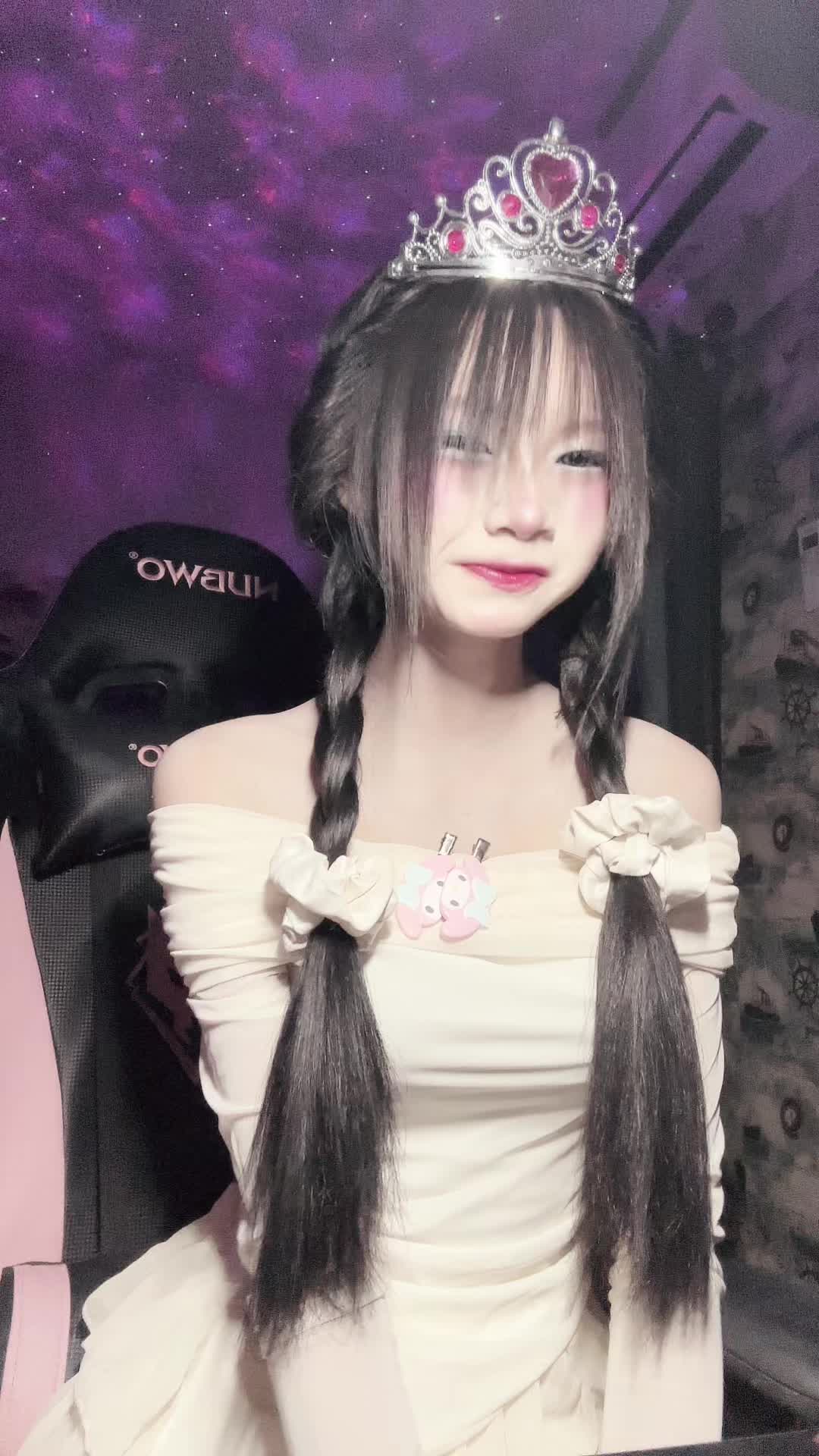@wichayadax