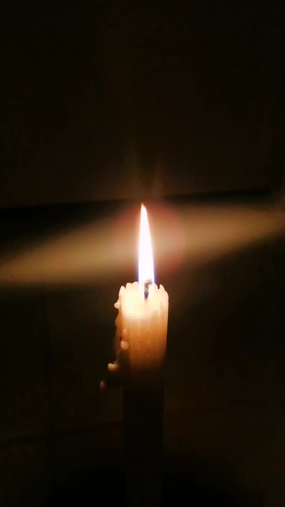 @Uzalipholile