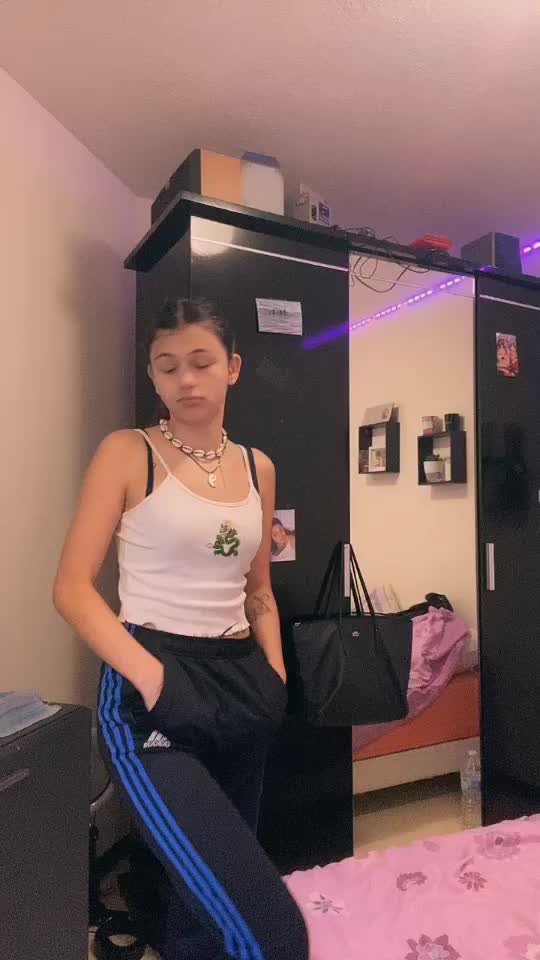 @camilliaxx_52