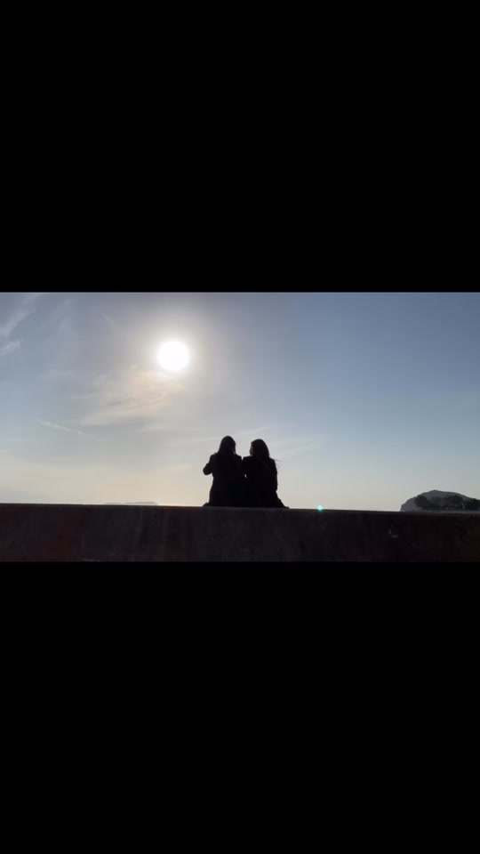@さ