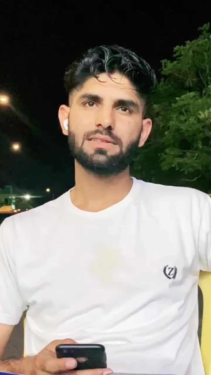 @FaRAZ LakHaN 🏴