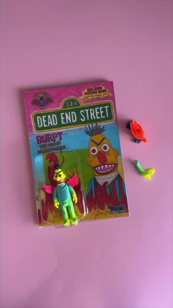 @DarkRainbowToys