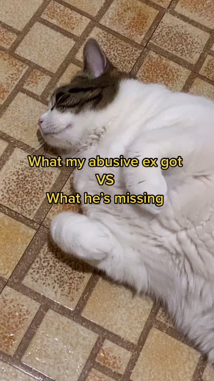 @curvygirlcommunity