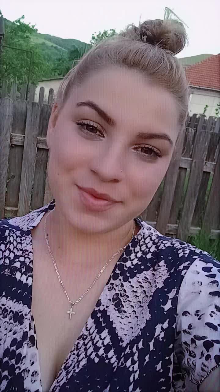 @ellaella🫣